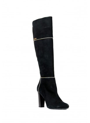 Stiefel aus Veloursleder