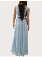 Elegantes Abendkleid in Himmelblau