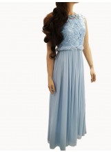Elegantes Abendkleid in Himmelblau
