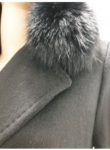 Mantel mit abnehmbarem Pelzkragen