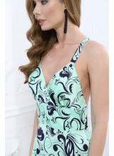 Langes Strandkleid mit offener Rücken